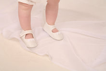 Load image into Gallery viewer, Tianna Mock Silk - Baby Girls Christening Ivory Shoes
