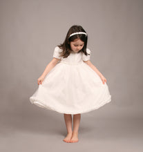 Load image into Gallery viewer, Daisy - Classic Girls Bridesmaid Flower girl Dress
